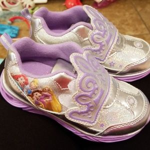 Kids girls light up shoes